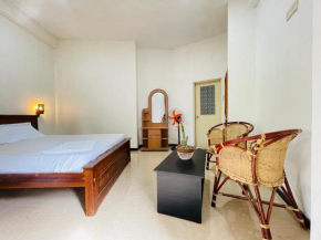 Hashmal Guest House